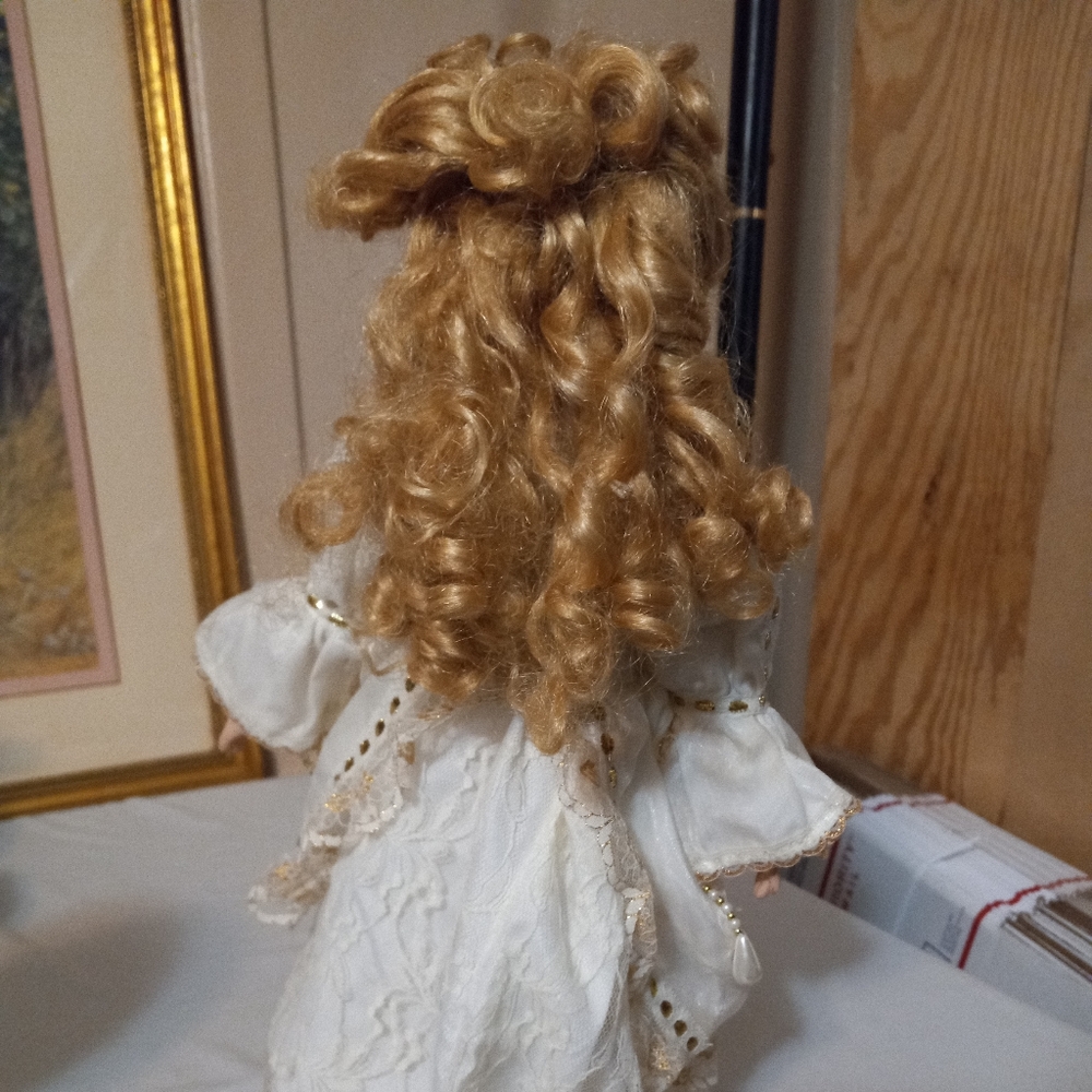 Vtg Porcelain Doll Blonde Hair Blue Eyes in Silky  Dress - Picture 5 of 9